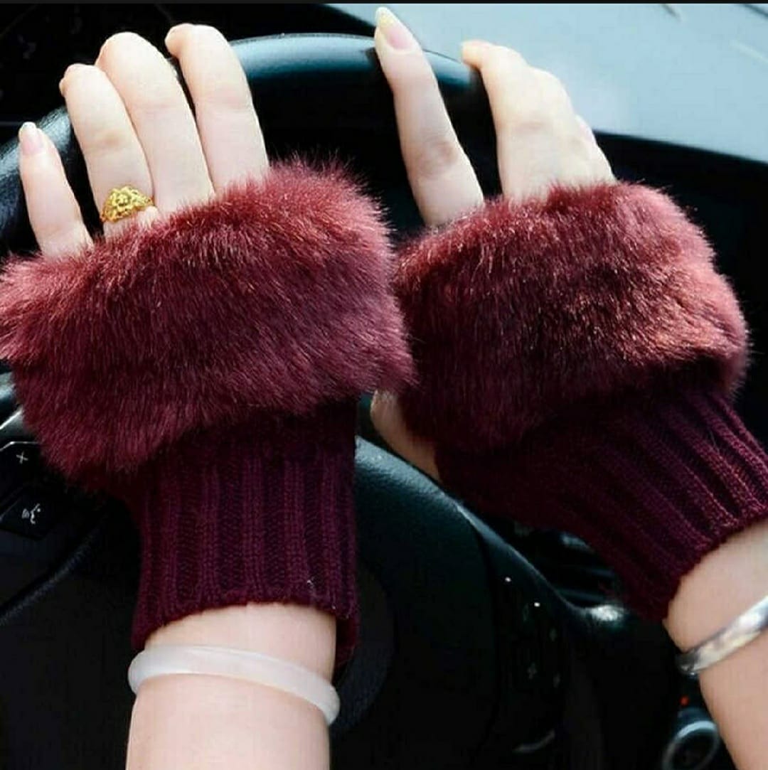 Imported Women Hand Wrist Warmer Winter Fingerless Knitted Gloves