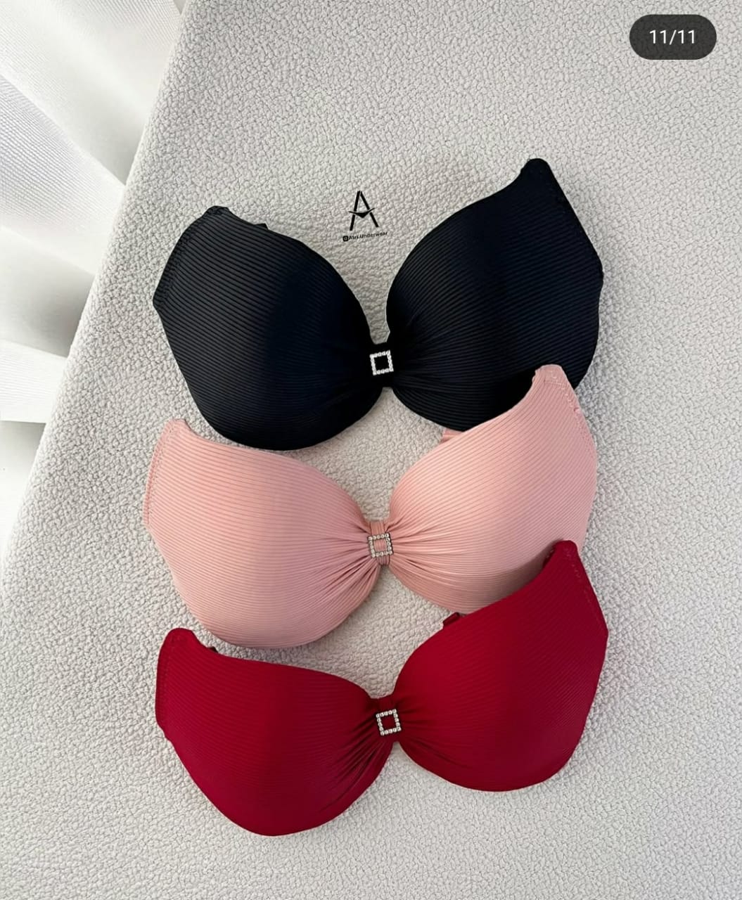 Soft Ribbed Lift Bra