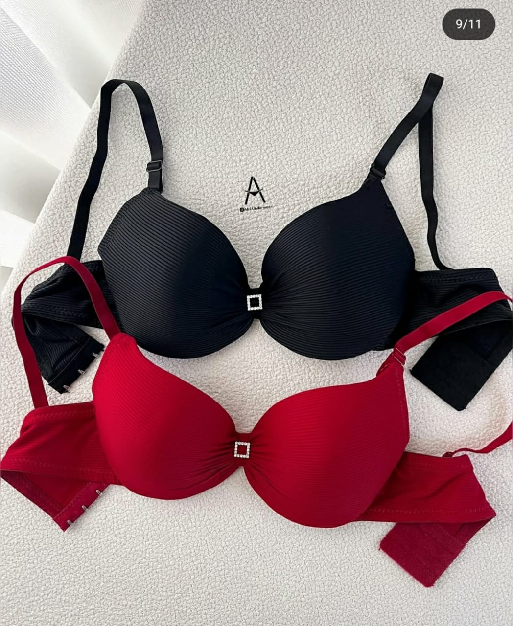 Soft Ribbed Lift Bra