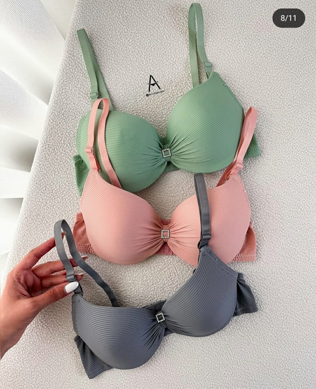 Soft Ribbed Lift Bra