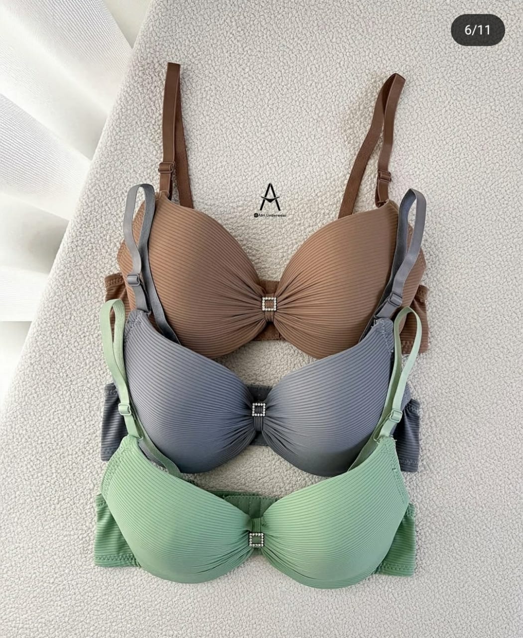 Soft Ribbed Lift Bra