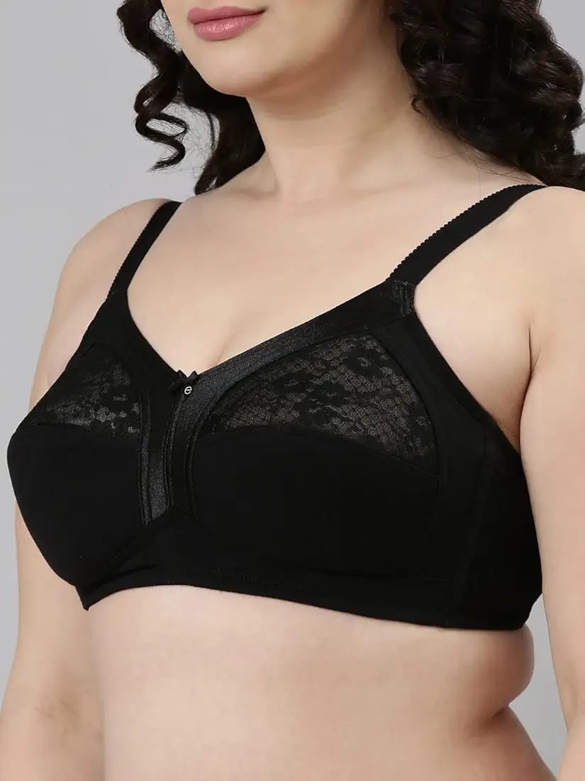 PACK OF 2 IMPORTED STRETCHABLE CAPRI BRA FOR SUMMER